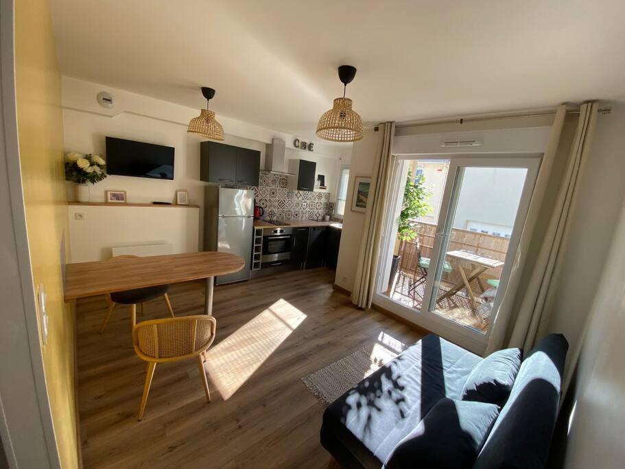 A 50 M De La Plage, Appartement De 35 M2 : Les Pieds Sales Brehal Bagian luar foto